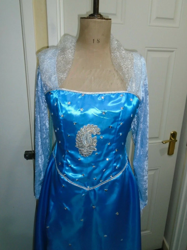 Fantasia Princesa Elsa De Gelo Da Frozen Médio 38 Polegadas tamanho Busto - Imagem 2 de 4