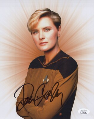 Star Trek The Next Generation- Denise Crosby signed Tasha Yar 8x10
