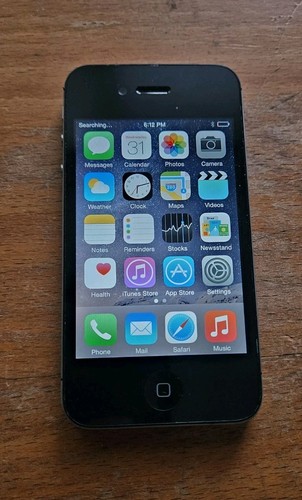 Apple iPhone 4s - 8 GB - Black (AT&T)