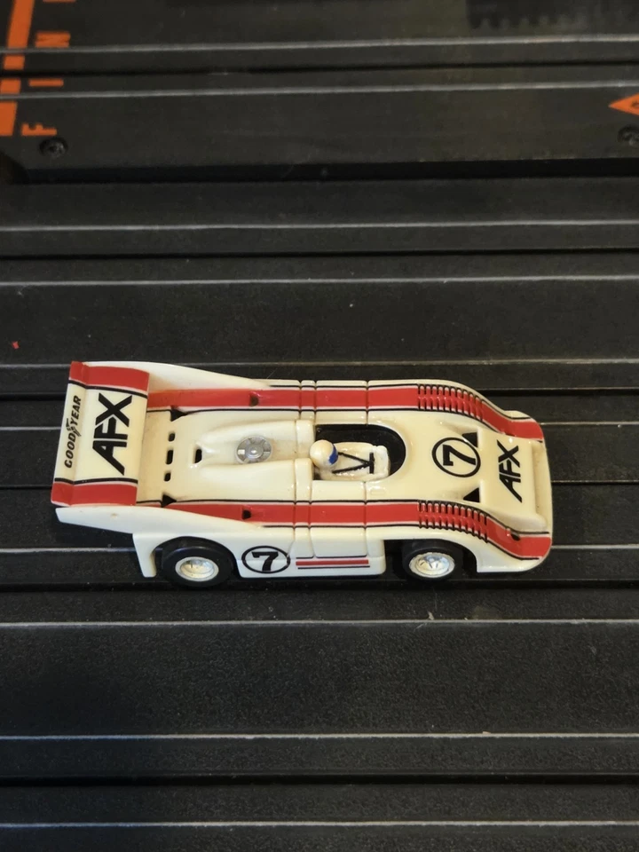 Coche Ranura Tomy Turbo AFX #7 Goodyear Súper Raro Casi Como Nuevo De Colección Wow Foto 2 de 3