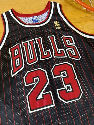 100% Authentic Michael Jordan Vintage Champion 1996-7 Chicago Bulls Jersey 48 XL - Picture 4 of 9