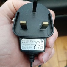 SDL5221 Universal Adapter Charger Power Supply 5V  with Mains Plug