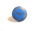 pre-owned Wellesley College Volunteer Leadership pin — photo 6
