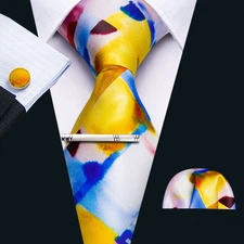 Vintage Desigenr Yellow Necktie Mens Tie & Hankie Cufflinks & Tie Pin Set Gift