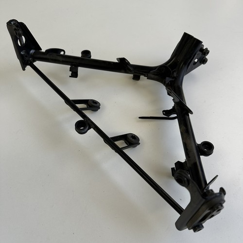 Honda CBR1100xx CBR1100 2005 Front headlight dash frame mount bracket stay - Picture 5 of 8