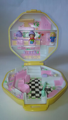 Polly's hair salon Polly Pocket 1990