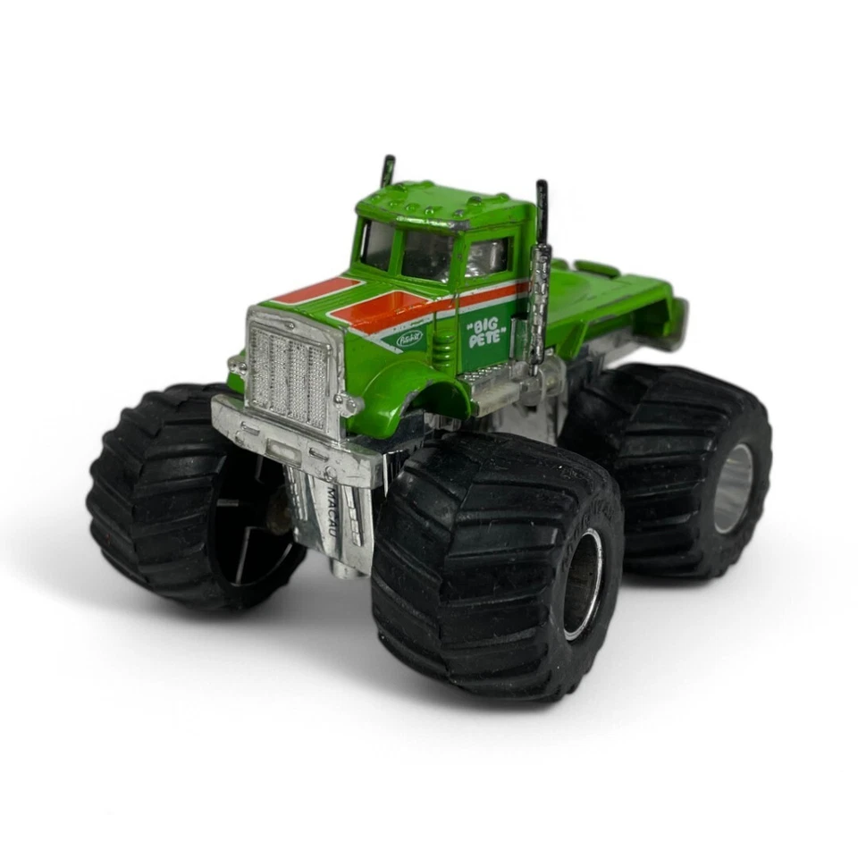 Vintage Matchbox Super Chargers BIG PETE Monster Truck 4x4 1987 Verde Peterbilt - Imagem 3 de 4
