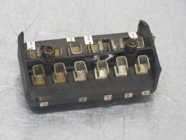 Moto Guzzi G5 1000 81 V1000 bloque de fusibles caja fusibles 1981 OEM genuino de fábrica Foto 2 de 2