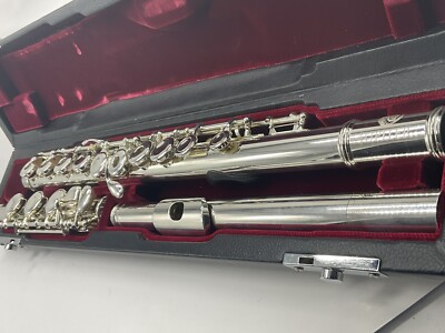 Jupiter Series 1000 JFL1000RBO Solid Sterling Silver Head Open Hole Flute  Mint 
