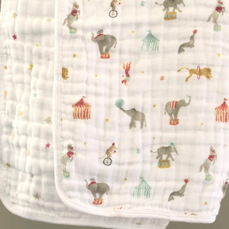 New Aden & Anais Essentials Cotton Muslin Elephant Circus Dream Blanket