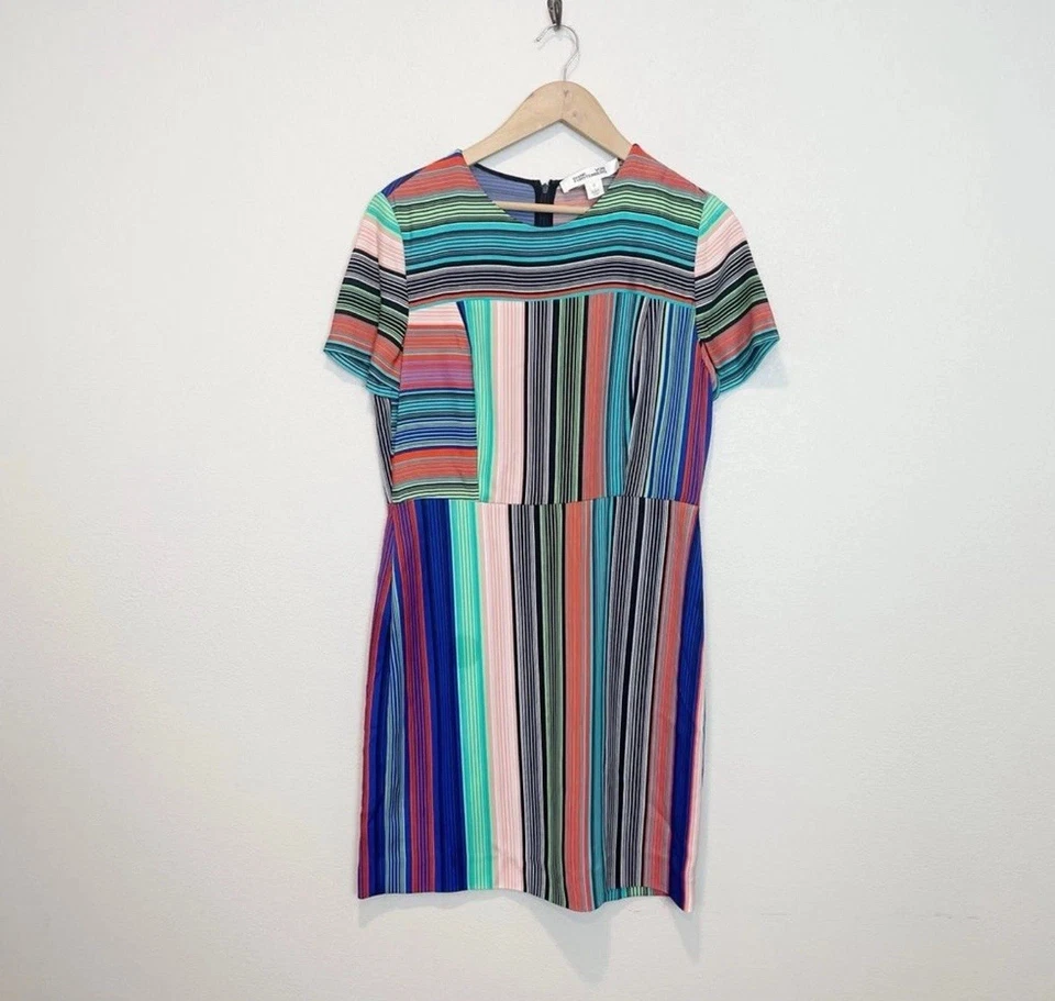Diane Von Furstenberg 定制 Burman 紧身丝绸条纹迷你连衣裙 12 码 — 第 4/4 张图片