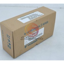 1PCS SGMAH-03DAA61D servo motor SGMAH03DAA61D New In Box *tm