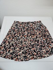 American Rag Floral Skater Skirt New! Size Medium
