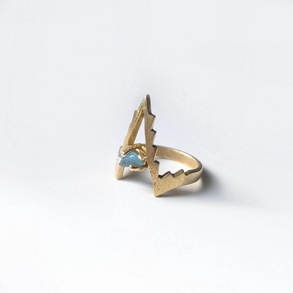 Anillo Vanessa Mooney para amor y limones supernova sobrenatural latón cuarzo aguamarina Foto 4 de 4