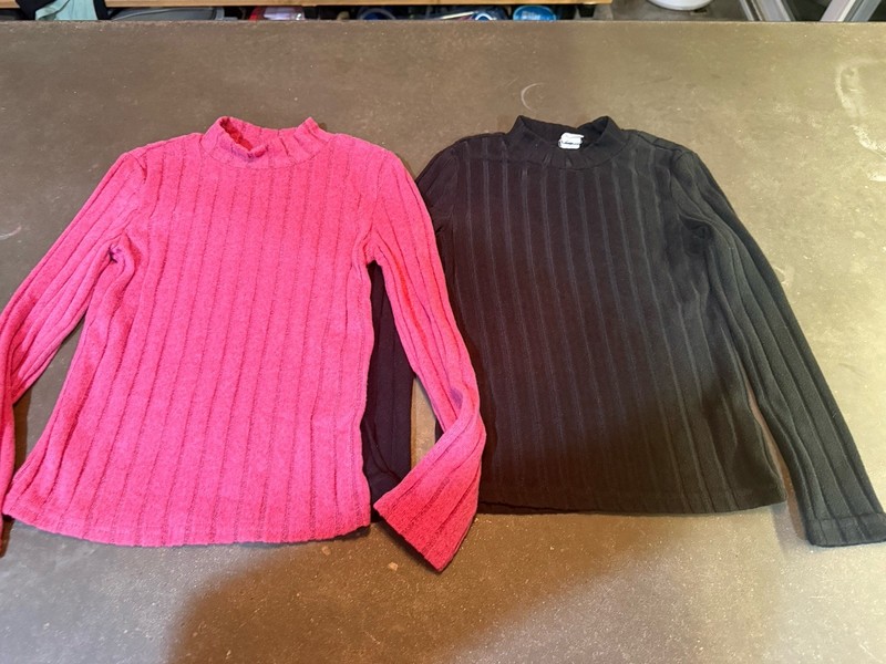 2 Girls SHEIN Long Sleeve Pink, Black Tops Size 9Y