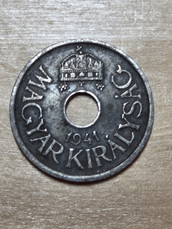 Hungary 20 Filler coin, 1941. KM# 540, Iron. Crown of St. Stephen above hole.