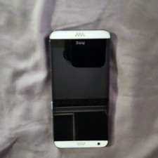 Pre-owned HTC Desire 530 1.5 MB Speckled Blue - Holds Charge