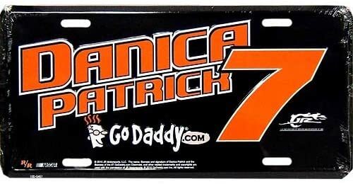 DANICA PATRICK #7 NASCAR SPORTS METAL LICENSE PLATE FREE SHIPPING - Picture 1 of 1
