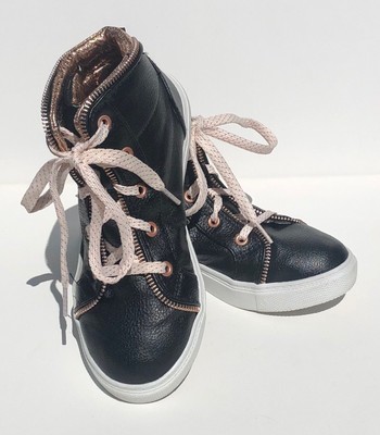 black and rose gold tennis shoes