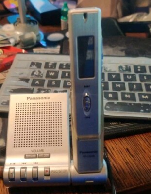 Vin PanasonicRR-US006 Handheld Digital Voice Recorder Not Tested Selling As Is