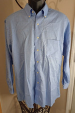 Izod Long Sleeve Button Down Shirt Light Blue Size 16.5 32/33 Wrinkle Free Twill