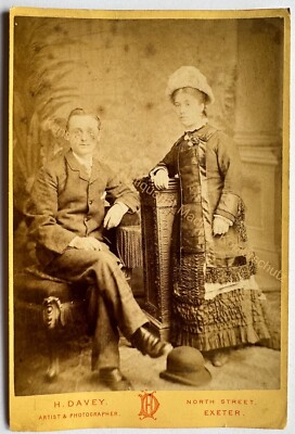 orig. KAB Foto Fotografie Bild alt Herr Mann Frau Mode um 1875 Exeter Davey