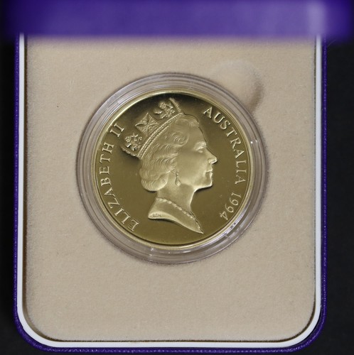 1994 Commemorative $5 Proof coin - Women's Enfranchisement-Box and COA KM# 224a - Picture 2 of 6