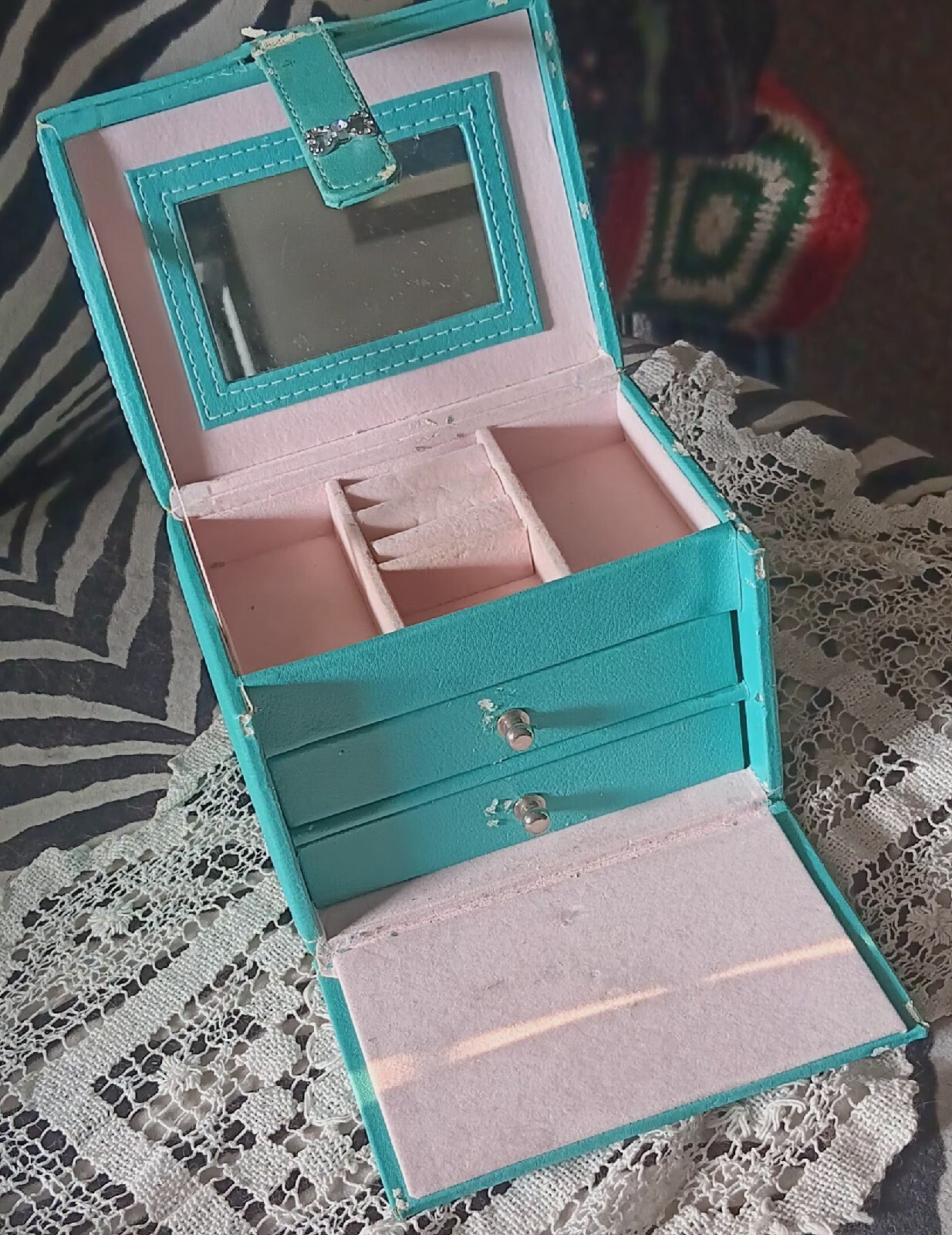 Stylish Jewelry Box with Mirror and Multiple Drawers for Organization-image