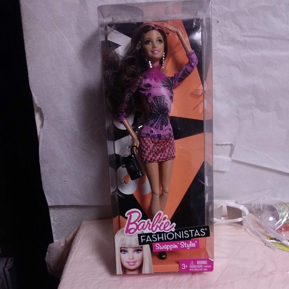 ヴィダルサスーンBarbie Barbie Namie Amuro Vidal Sassoon 70s Doll gift (Japan