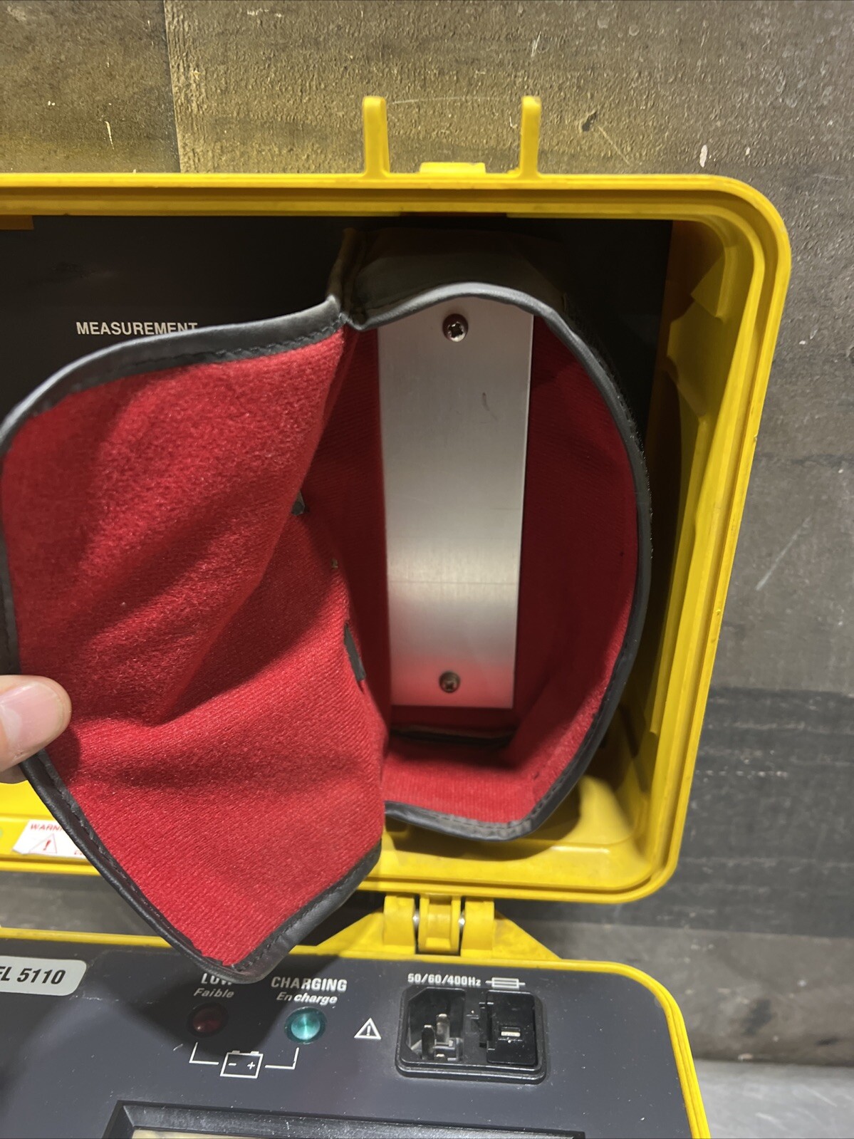 AEMC INSTRUMENTS CHAUVIN ARNOUX MEGOHMMETER MODEL 5110 Used Surplus