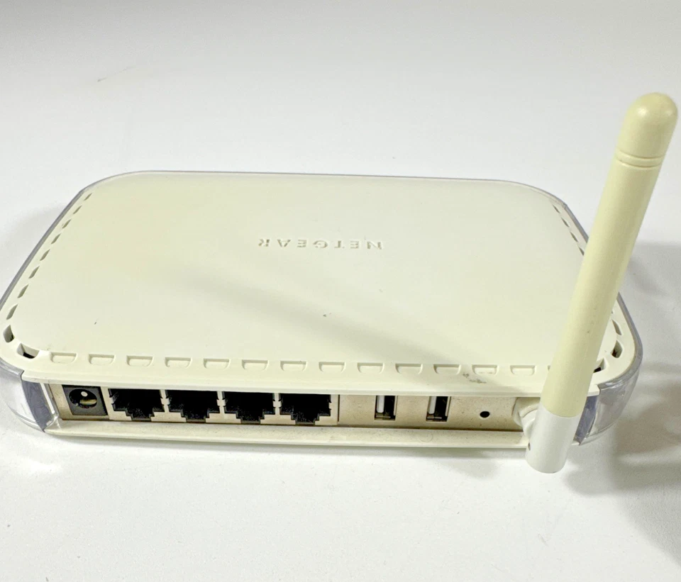 Netgear WGPS606 54Mbps Wireless Print Server 4-Port Switch - Image 3 of 4
