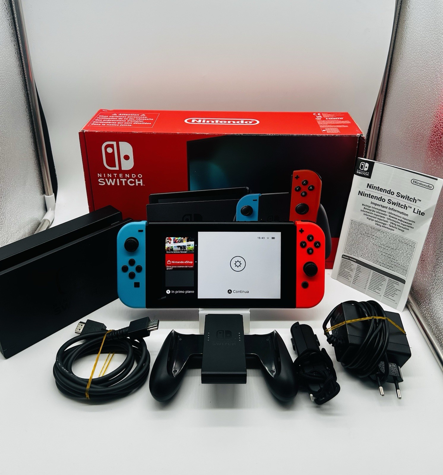 Nintendo Switch V2 Blu/Rossa Completa Accessori + Scatola Originale + SD 32GB