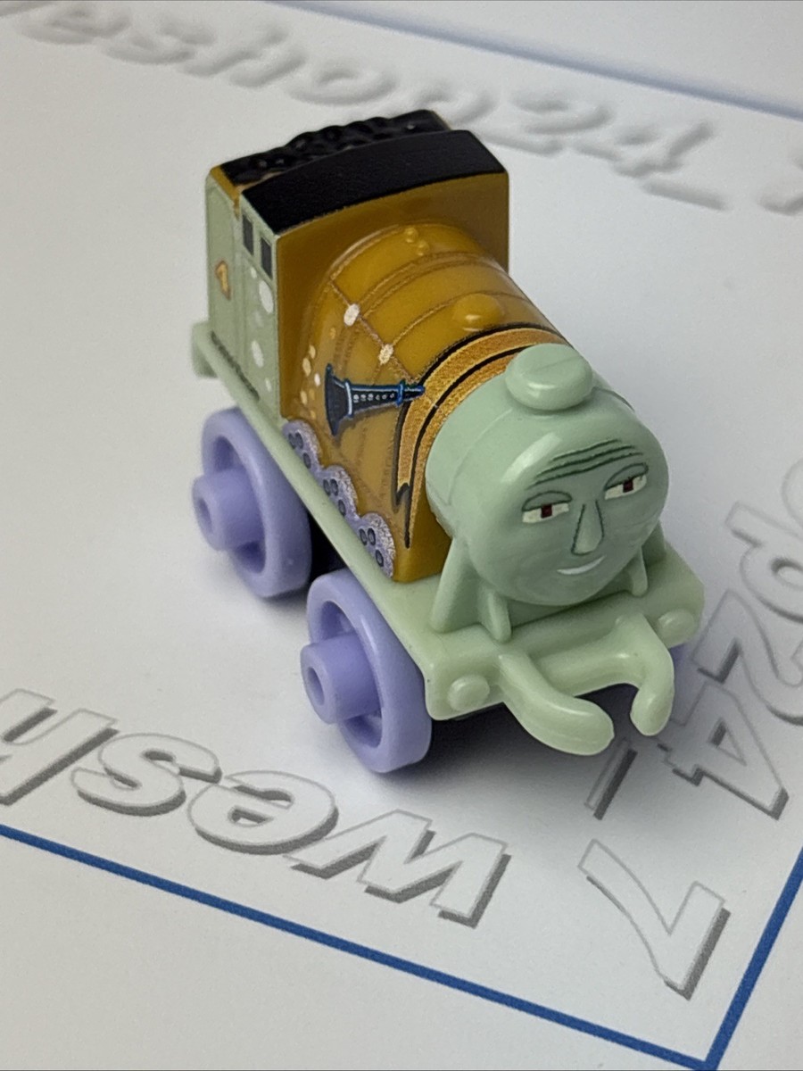 THOMAS & FRIENDS Minis Train Engine 2016 SPONGEBOB Gordon as
