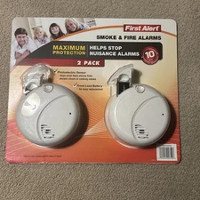 New! Sealed! 2- Pack FIRST ALERT "Smoke & Fire Alarm #540004 /Maximum Protection