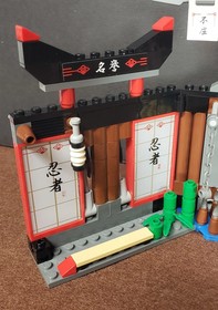 Lego Spinjitzu Dojo 2504 Ninjago Zane Sensei Wu 100% Complete Set Golden Weapons