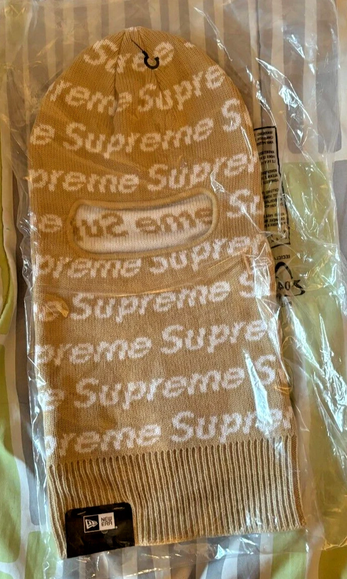 Boîte Supreme New Era Logo Taupe Balaclava FW23 flambant neuve