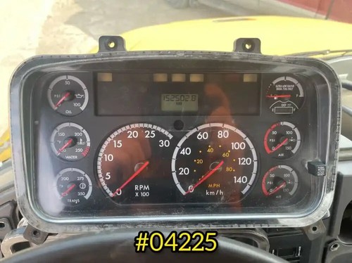 2013 Freightliner M2 Instrument Cluster P/N: A22-68836-116 - Picture 3 of 6
