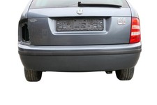 Skoda Fabia 6Y Kombi Stufenhec Stoßstange hinten Heckstoßstange grau LC7V