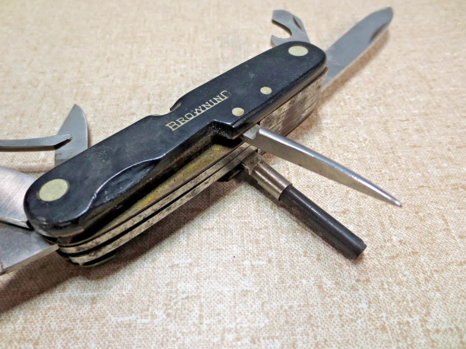 NAVAJA DE BOLSILLO BROWNING ALEMANIA OUTDOORMAN EJÉRCITO SUIZO BOY SCOUT DE COLECCIÓN Foto 4 de 4