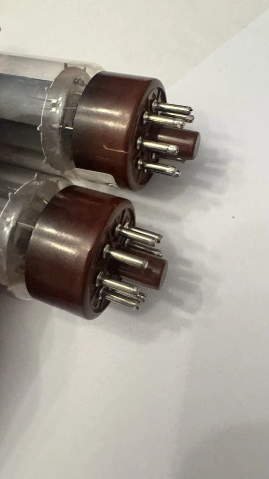 Par de tubos de rubi vintage combinados EL34BHT / EL34 / 6CA7 cópia Mullard EXCELENTE - Imagem 4 de 4