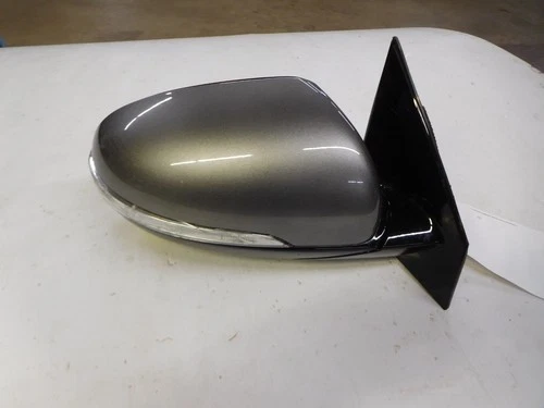 OEM Kia Soranto Right Power Door Mirror 2017 2018 2019 2020