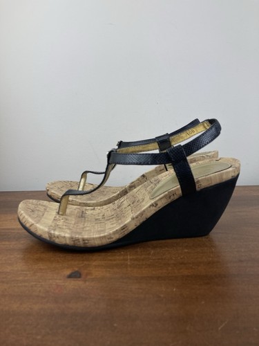 Chaps Raevyn T-Strap Cork Wedge Thong Sandals Black Open Toe Women’s Size 10B - Picture 2 of 12