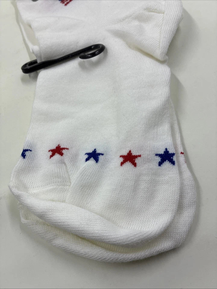 VTG Nordstrom Patriotic White Women’s Socks, American Flag, Red And Blue Stars L - Image 2 of 4