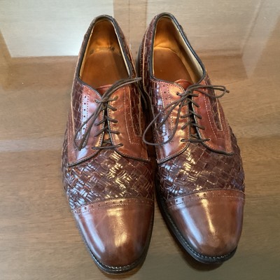 Allen Edmonds Crandon USA  Size 9 Men\'s Oxfords Allen Edmonds Crandon Black Cap Toe/Weave Oxfords USA Mens  main image 3