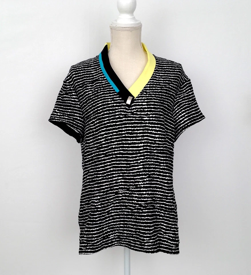 Женская футболка с черно-белым принтом JAMIE SADOCK, большая, текстурированная, кожаная отделка - Изображение 3 из 4