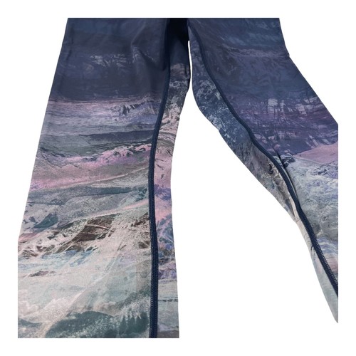 Legging ajustado Lululemon Wunder HR Lux Ombre 28" talla 6 excelente - Imagen 4 de 6