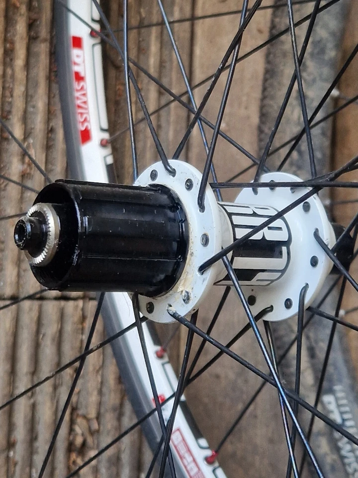 Retro Ultimate rebuild, Raleigh Titanium Aero Road Race - RED power meter, 7.2kg - Image 2 of 4