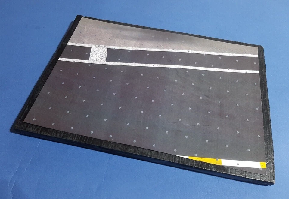 Carrier Deck 1/72 Diorama Base ( cm. 27x31x1 ) ready to use (B) - Immagine 2 di 2