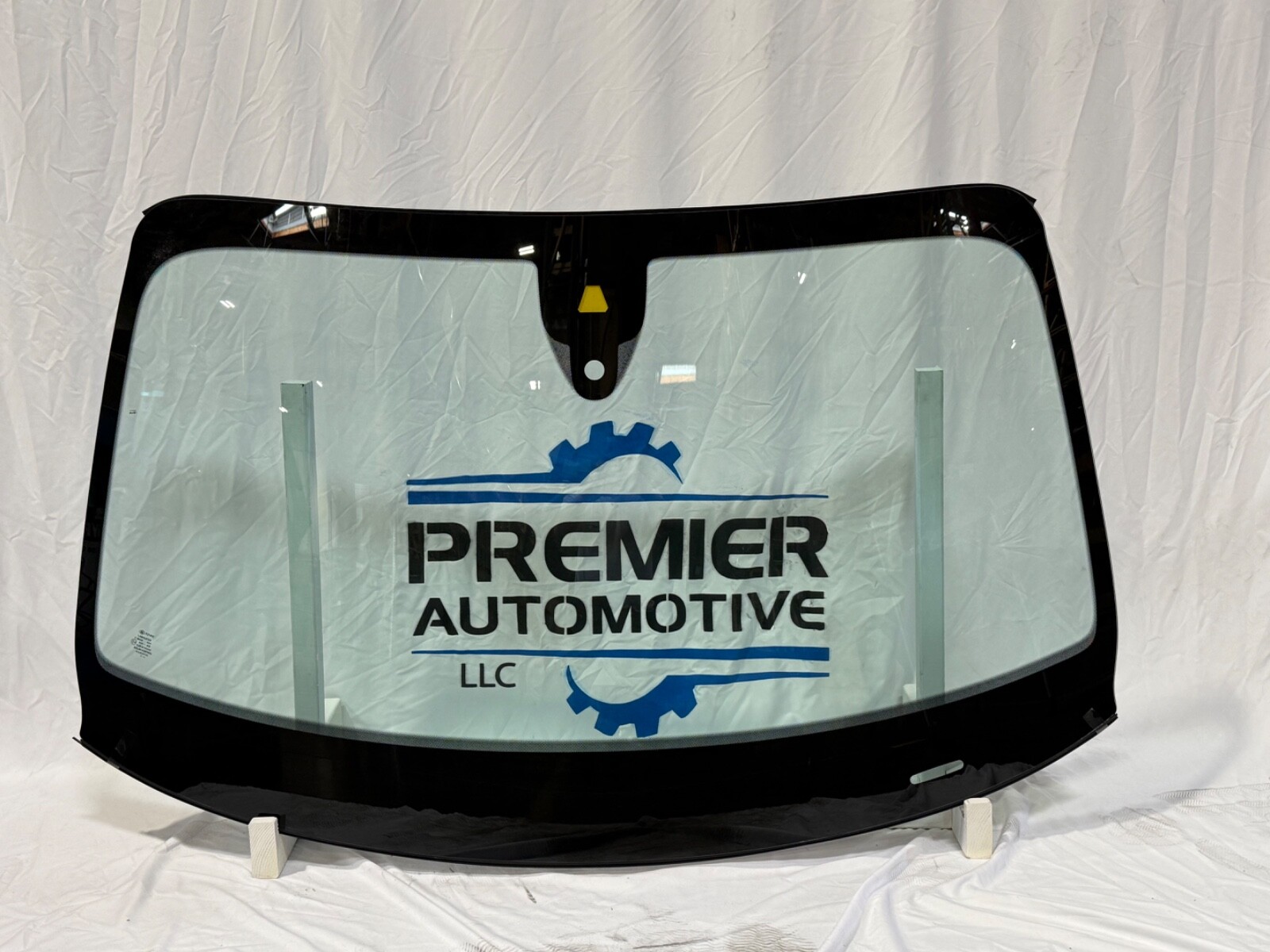 2019-2024 Bentley Flying Spur Windshield ***NEW AFTERMARKET***