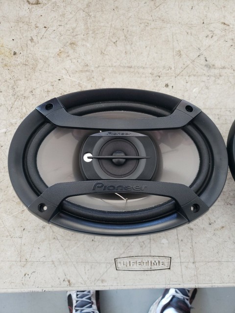 car speaker for sale